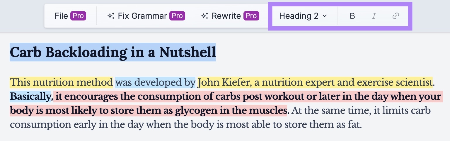 Formatting options, such as text type, bold, italics, and hyperlink, highlighted in the top-left of the Hemingway App.